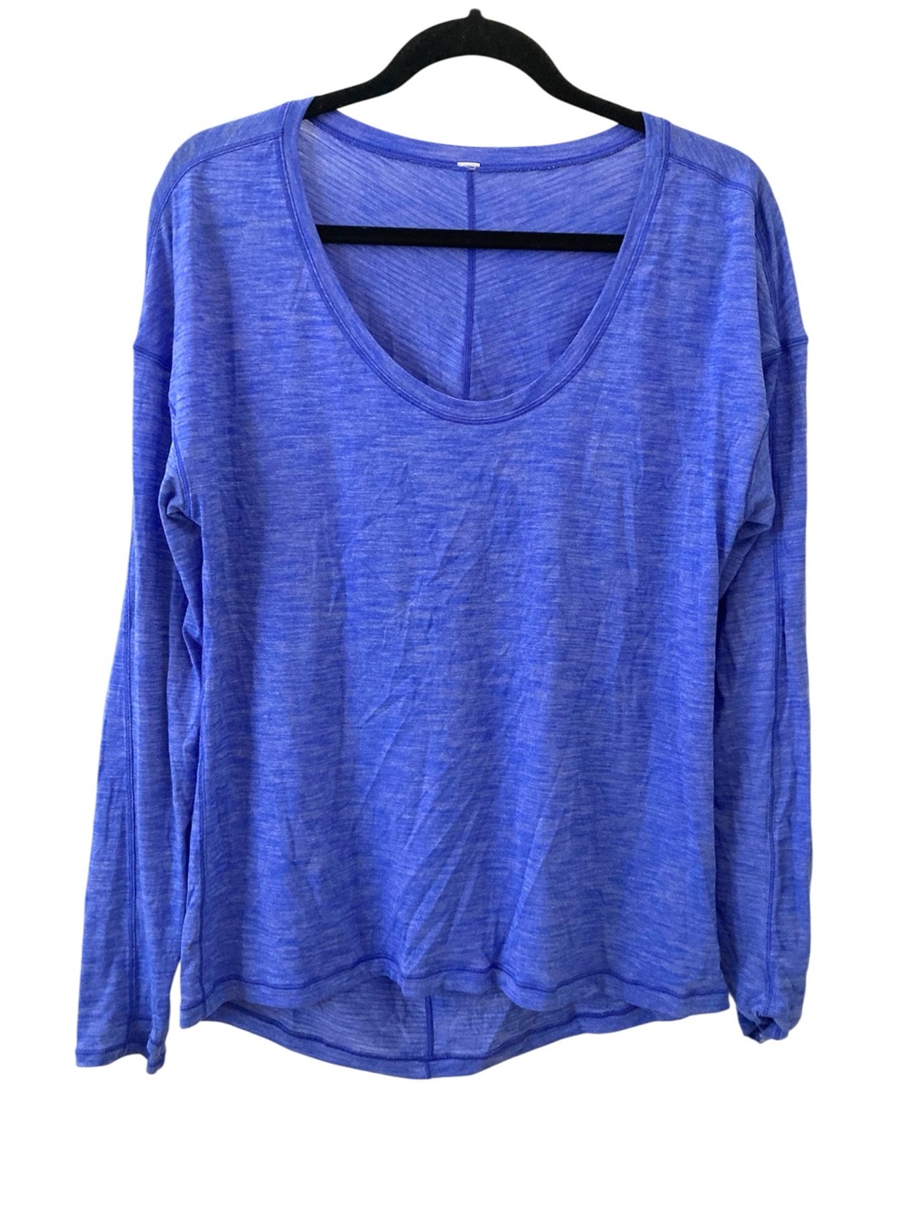 lululemon athletica Scoop Neck Long Sleeve running active athleisure Tee
